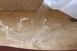 攸县漏水维修 免砸砖防水材料该如何施工